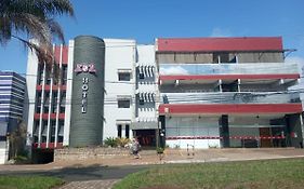 Carlton Plaza Torre